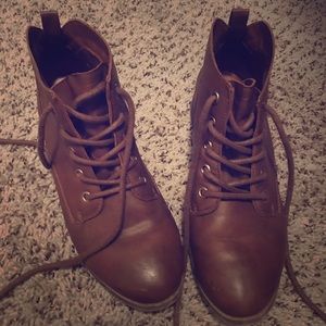 Women’s lace up booties